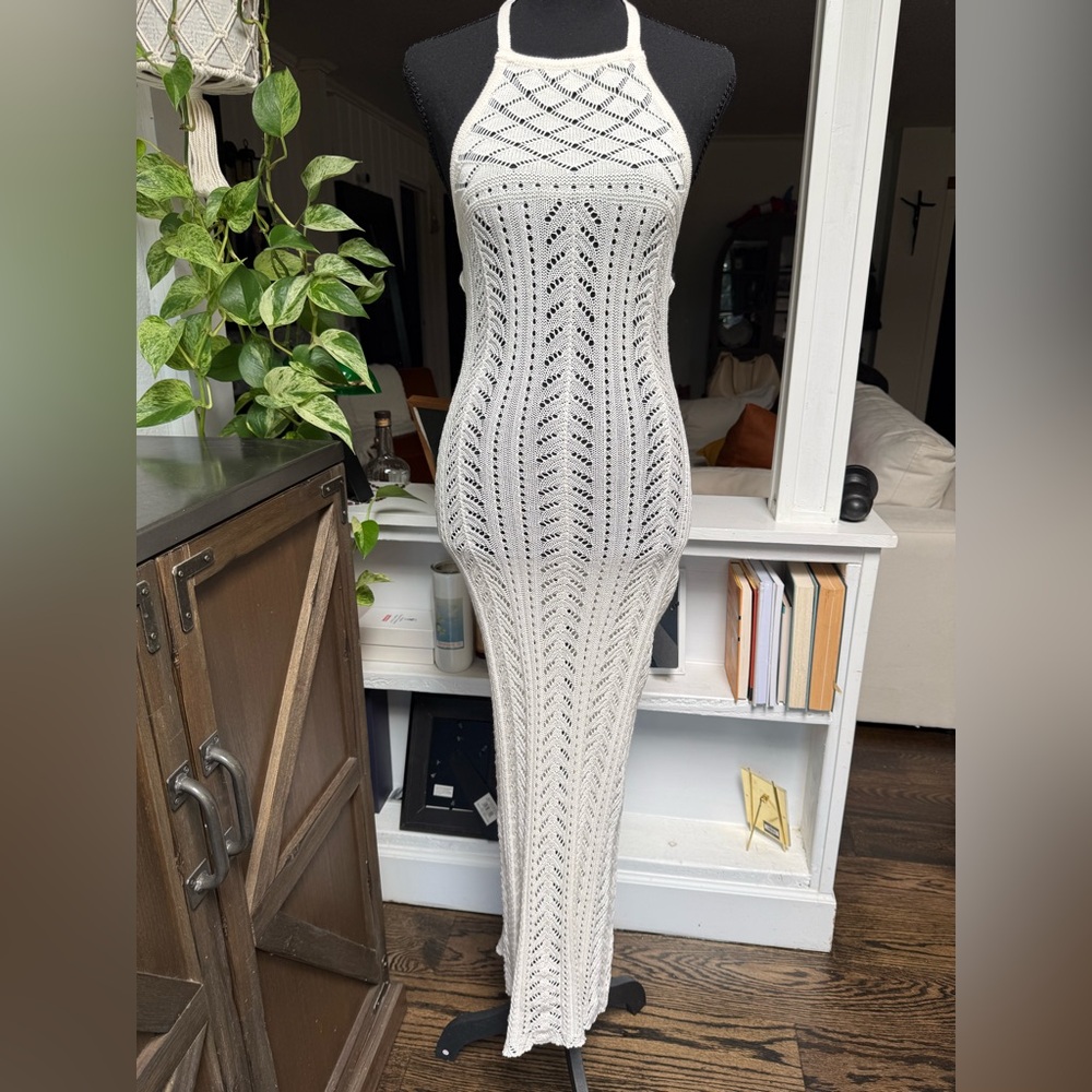 Halter neck crochet dress